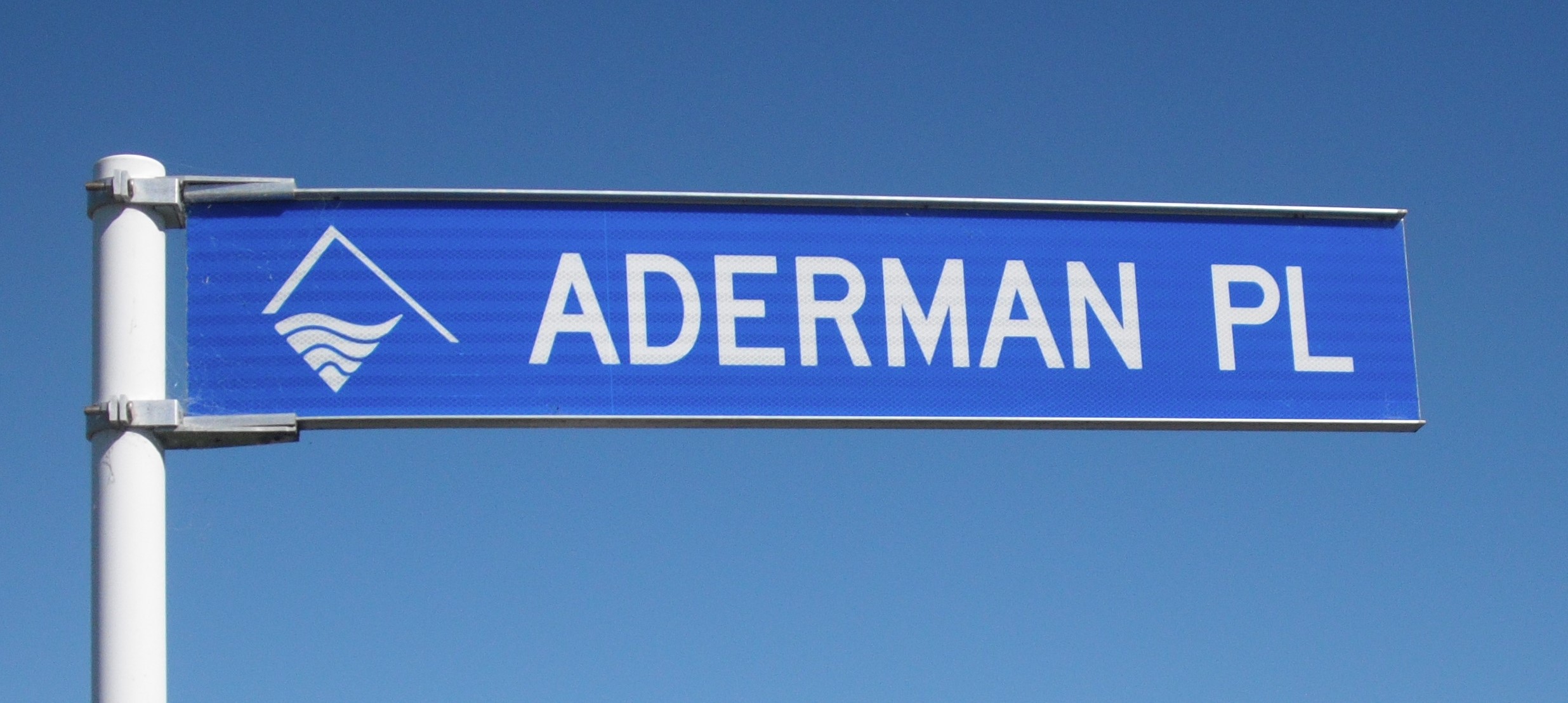 Aderman Place sign.jpg