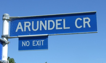 Arundel_Cr sign.jpg