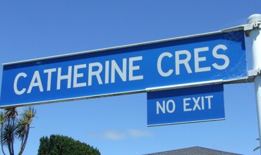 Catherine Crescent sign.jpg