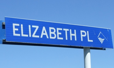 Elizabeth_Place sign.jpg