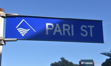 Pari Street