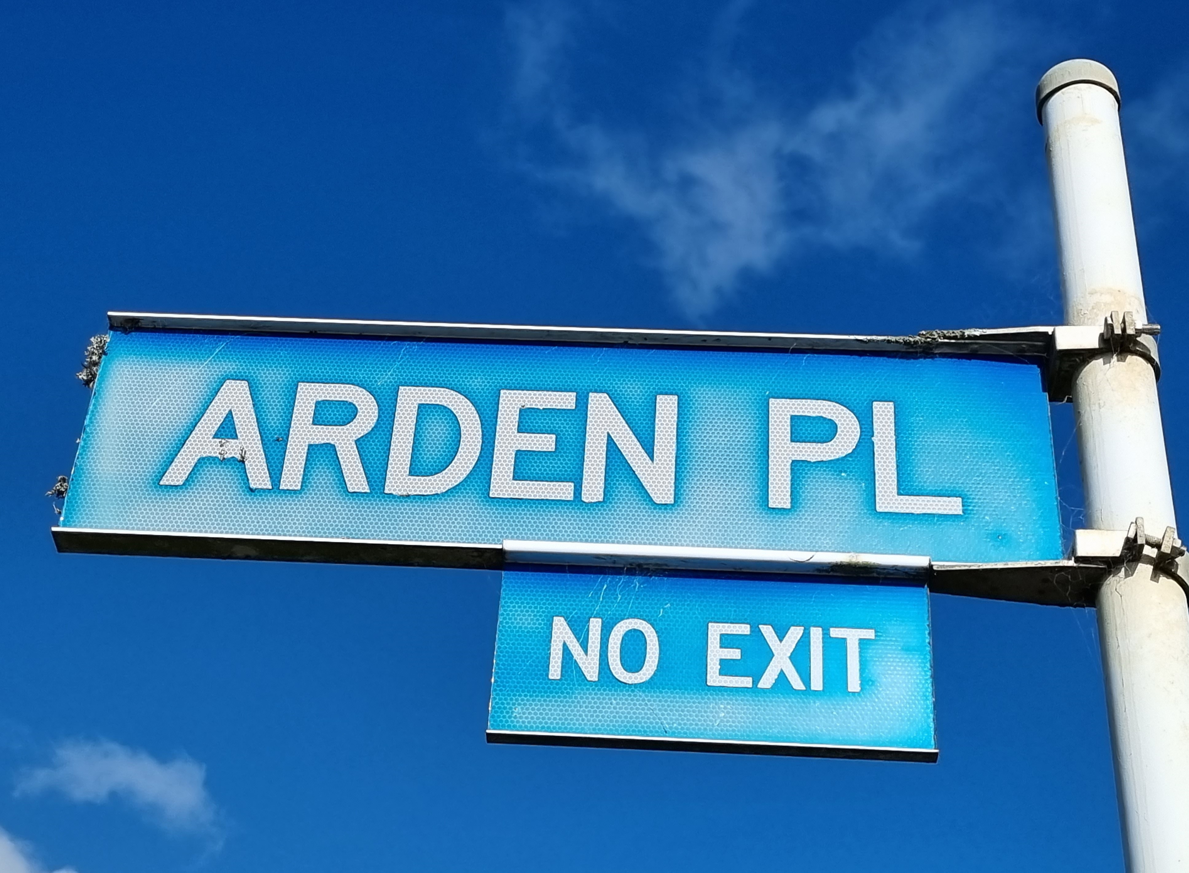 Arden Place street sign.jpg