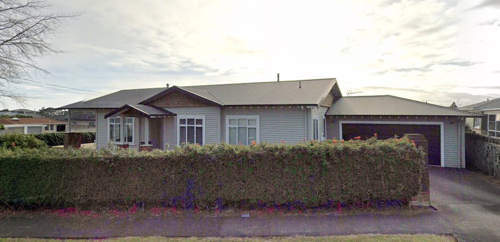 21 Dartmoor Ave Google Street View August 2025