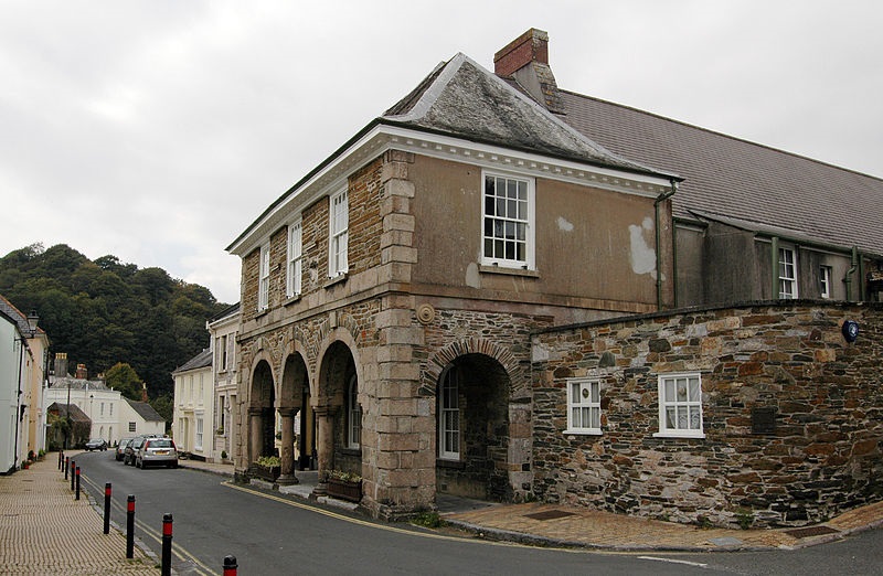 800px-Plympton_Guildhall.jpg