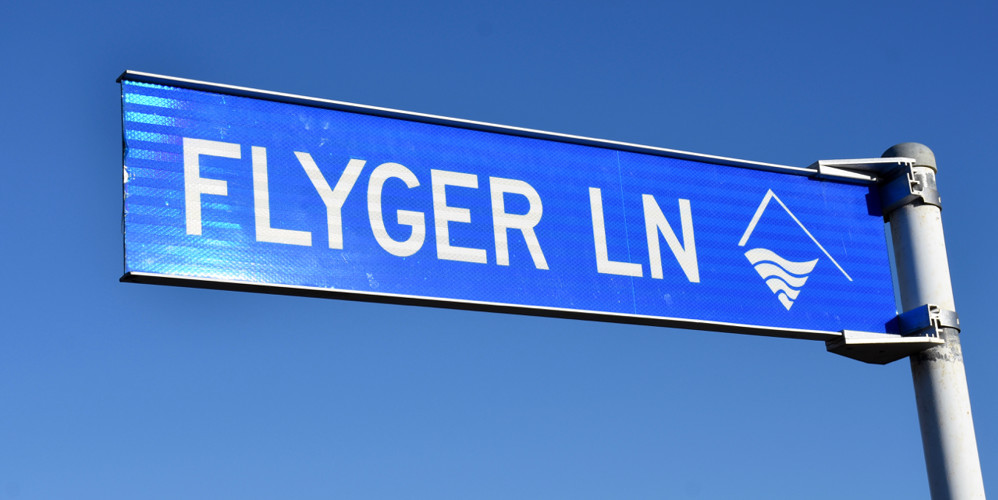 Flyger_Lane.jpg