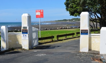 East_End_Gates.jpg