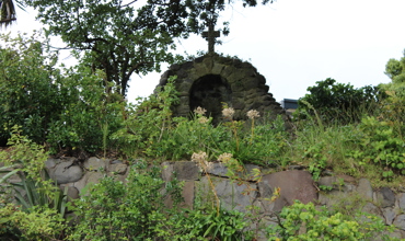 Catholic_Grotto_003.JPG