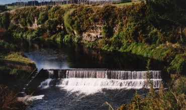 Kaupokonui_Weir.jpg