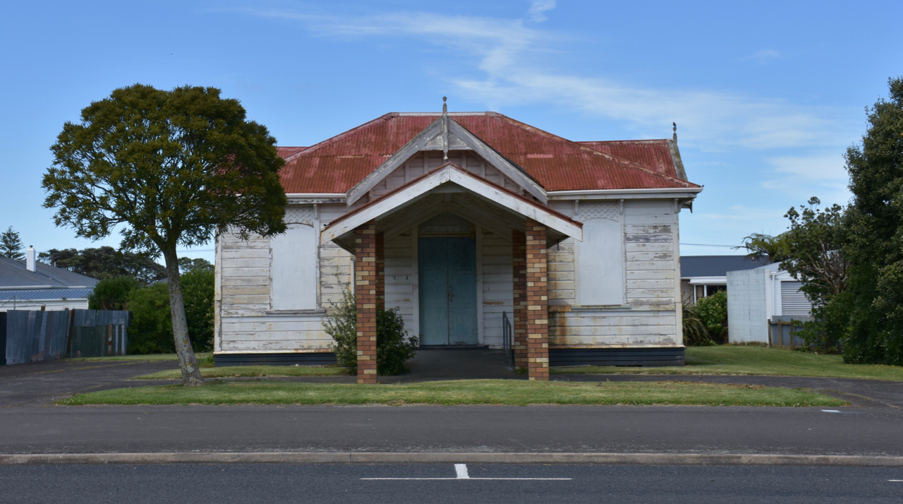 Opunake_Courthouse.jpg