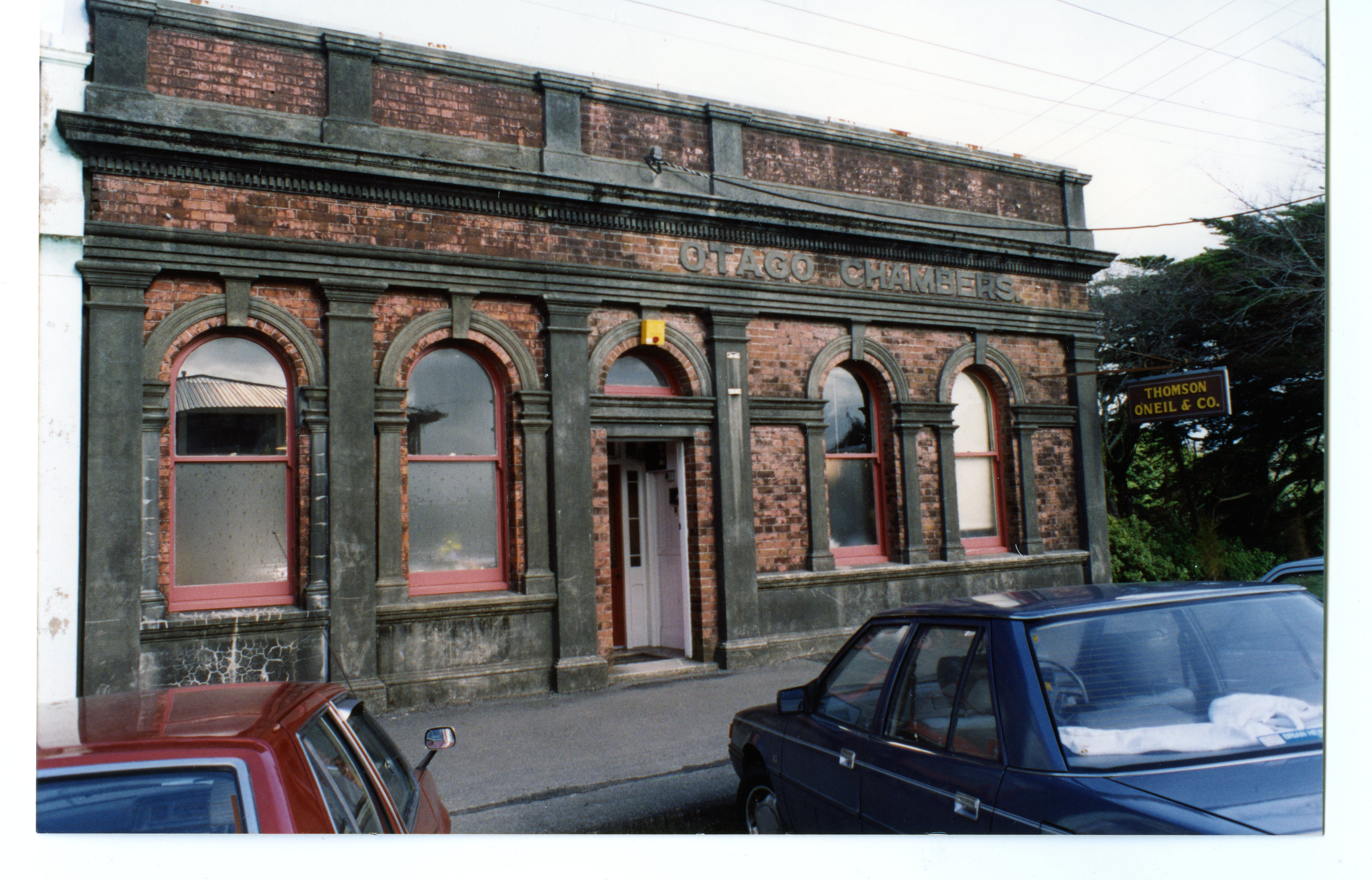 Otago_Chambers_1993.jpg