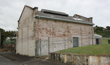 Oil_Store_004.jpg (1)