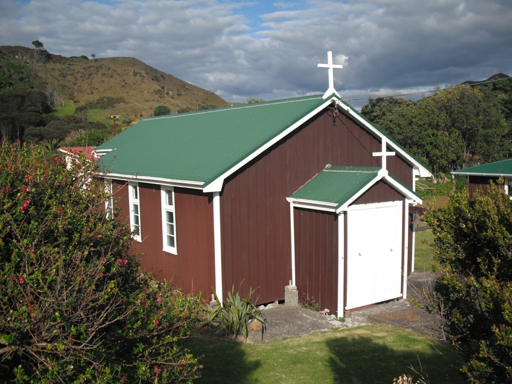 Mokau_St_Peter_s3.JPG