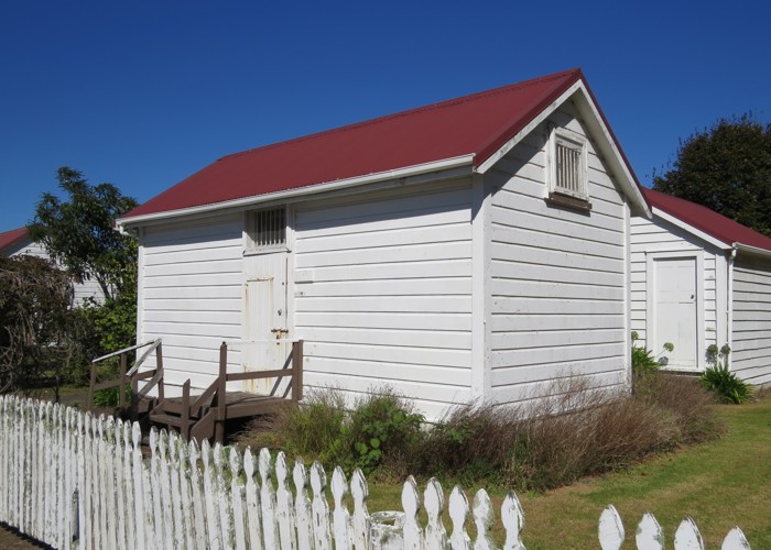 Waitara Lock-Up, Memorial Place (1911)