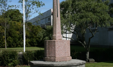 Stratford_Memorial_Cross_050.jpg