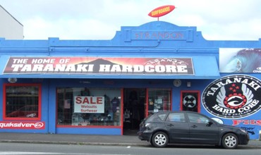 Strandon_Taranaki_Hardcore.jpg