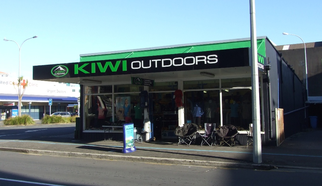 Kiwi_Outdoors1.jpg