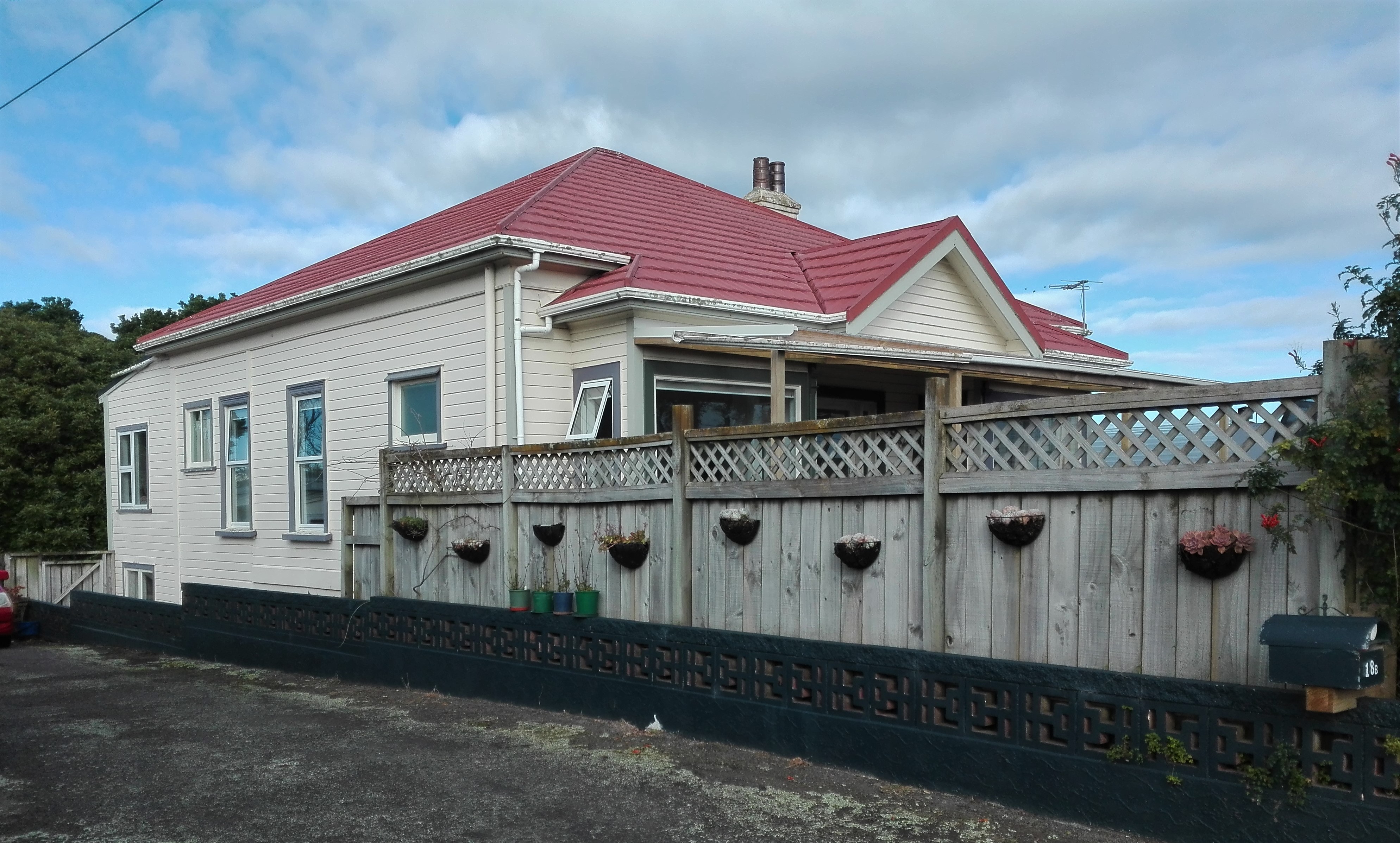 18_Ngaio_Street_2017.jpg