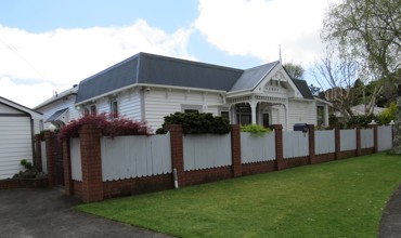 21_Shortland_Street_2017__rear_view_.JPG