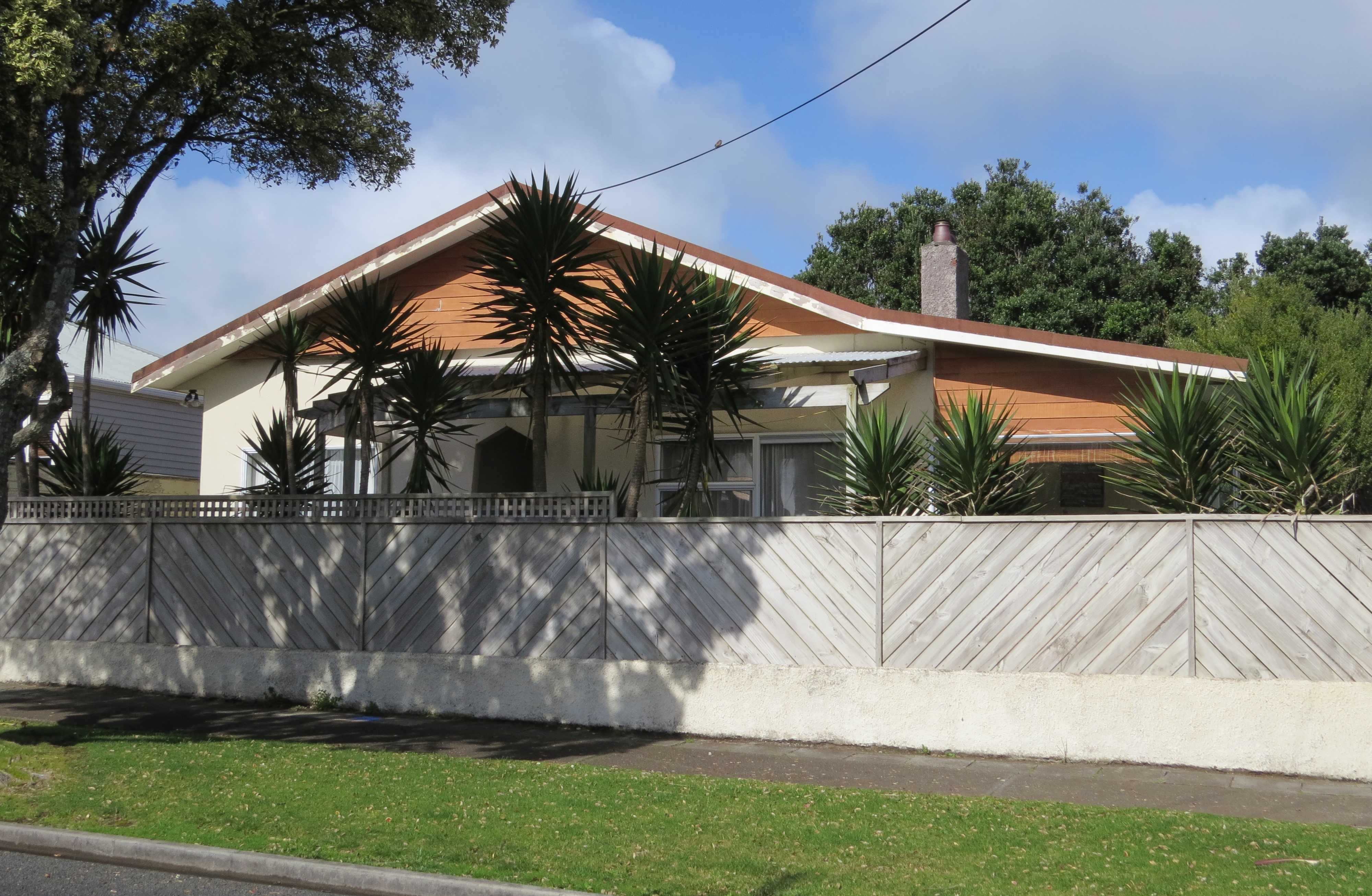 8_McLean_Street_2017.JPG