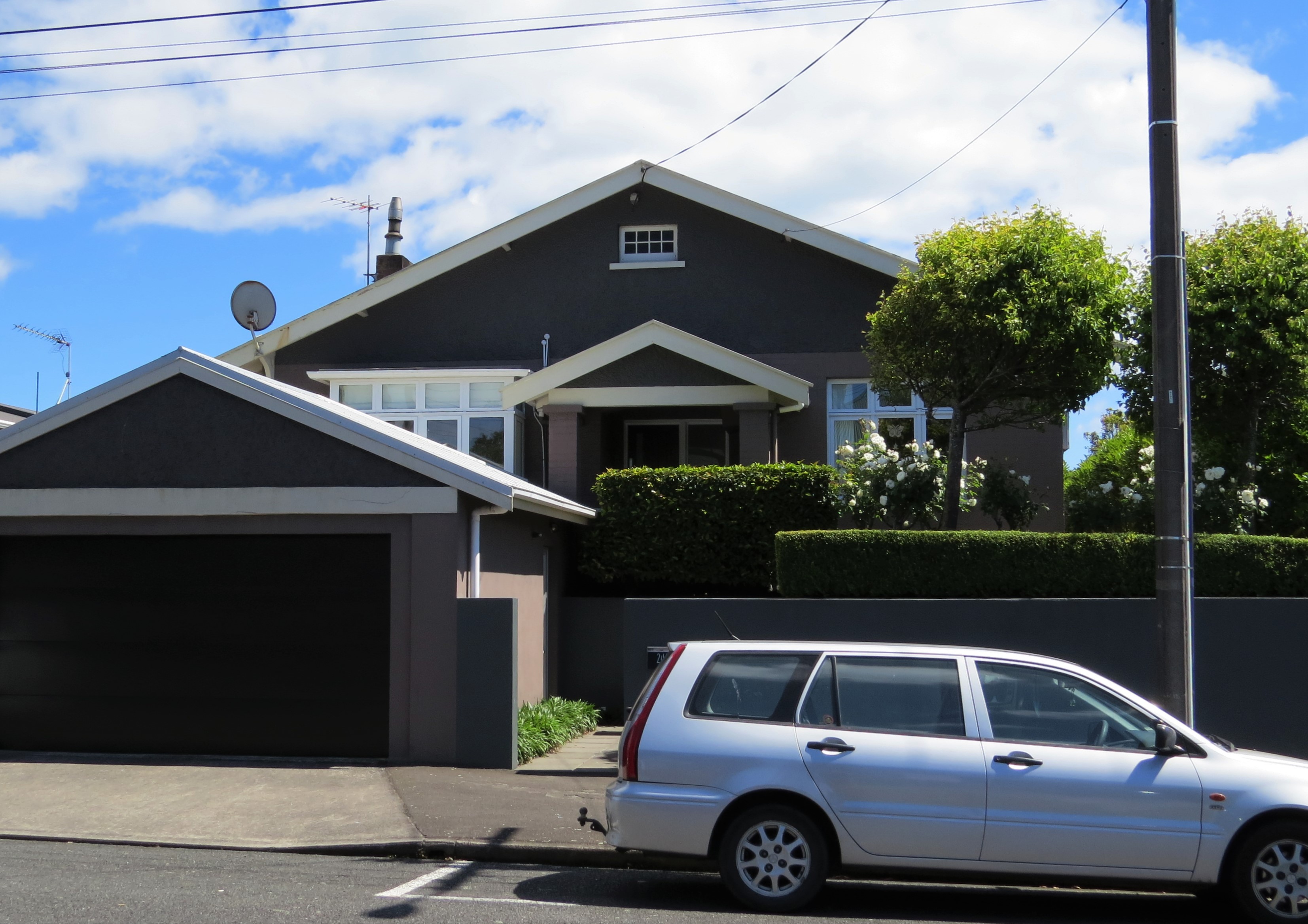 241_Courtenay_Street_2017.JPG