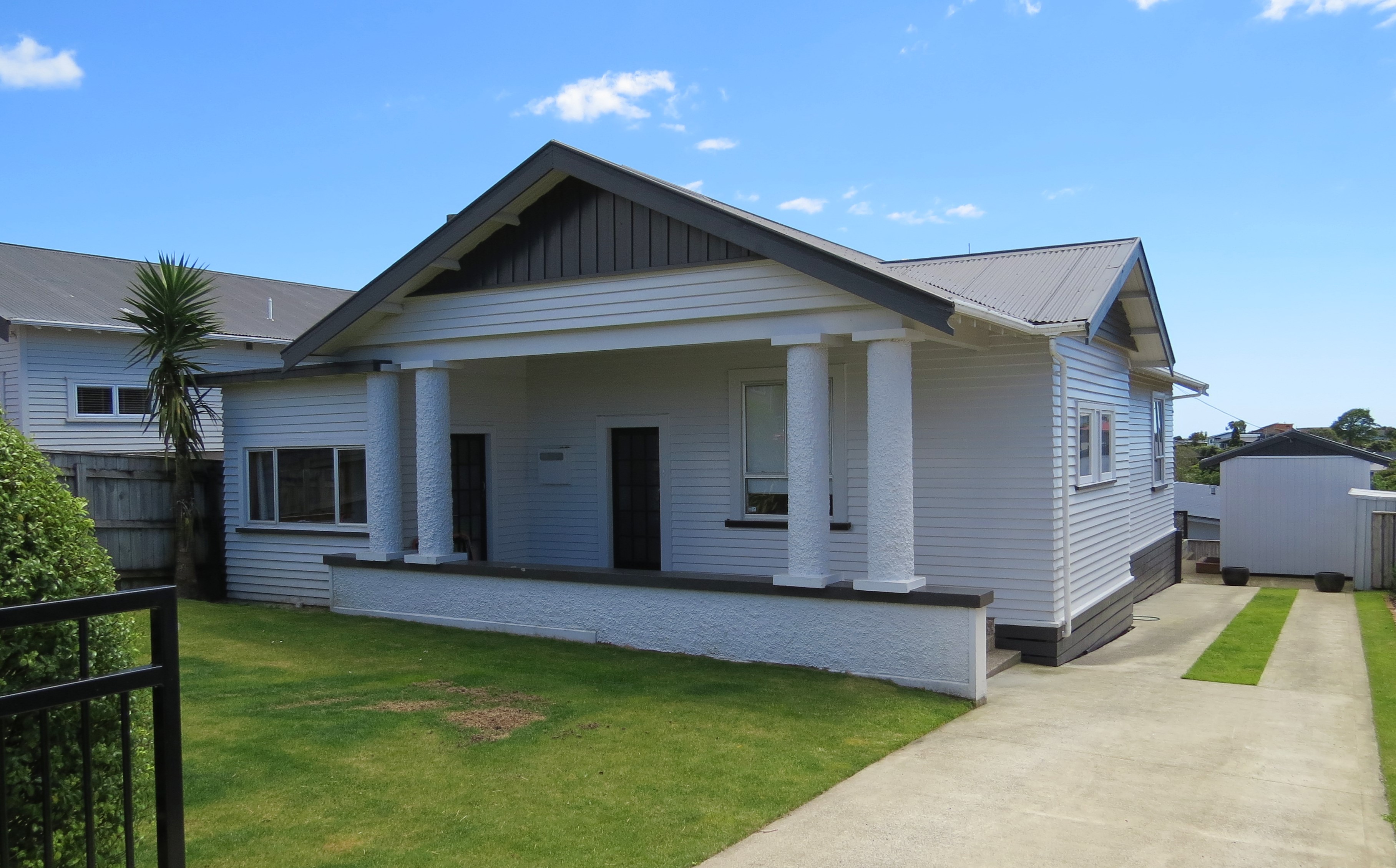 18_Dorset_Avenue_2017.JPG