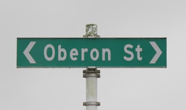 Oberon Street sign (2024). Rachel Sonius. Word on the Street image collection.