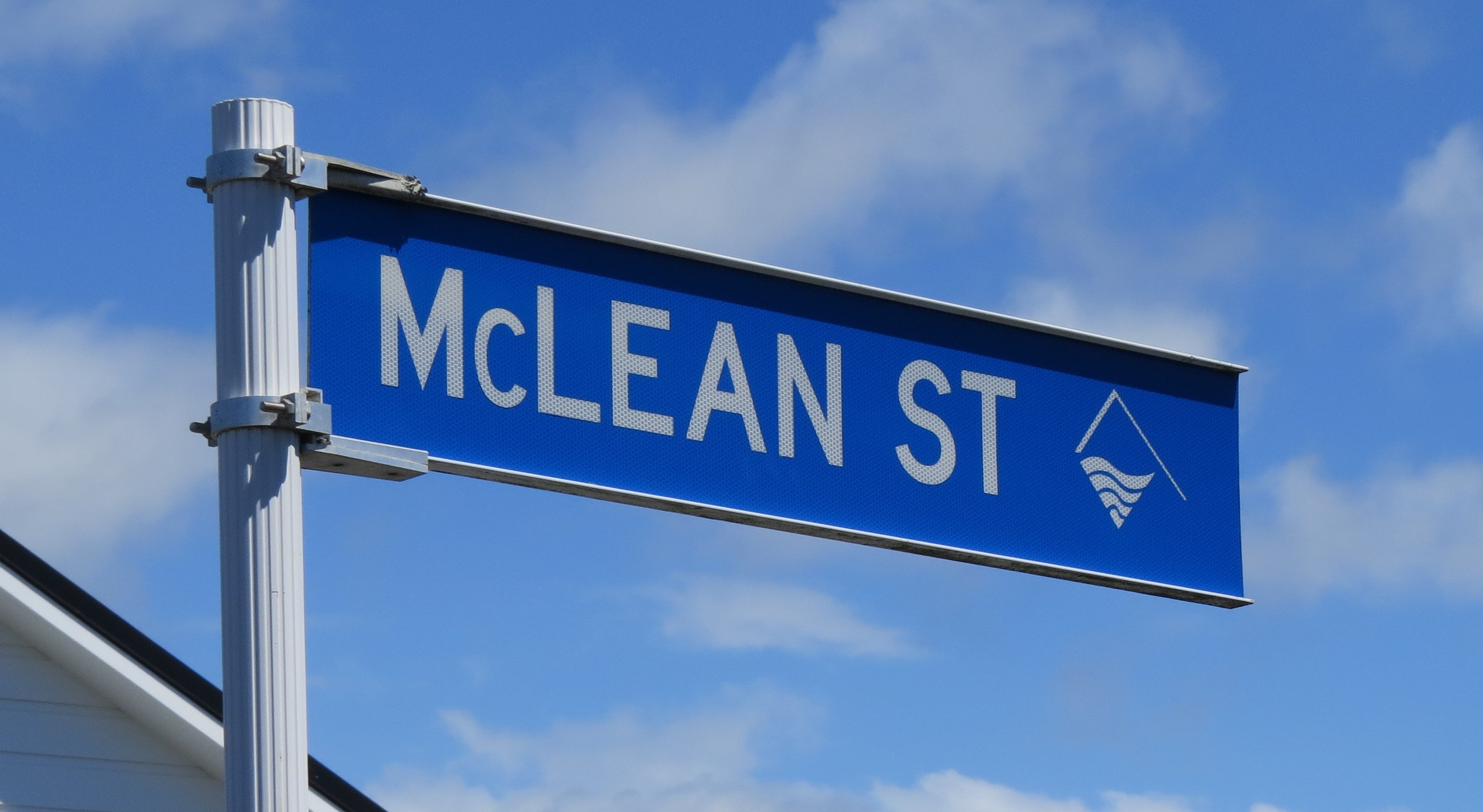McLean Street sign (2025). Rachel Sonius. Word on the Street image collection.