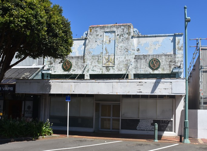 G Syme Showroom 2023