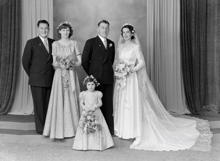 Wedding Pic SW1950 1049