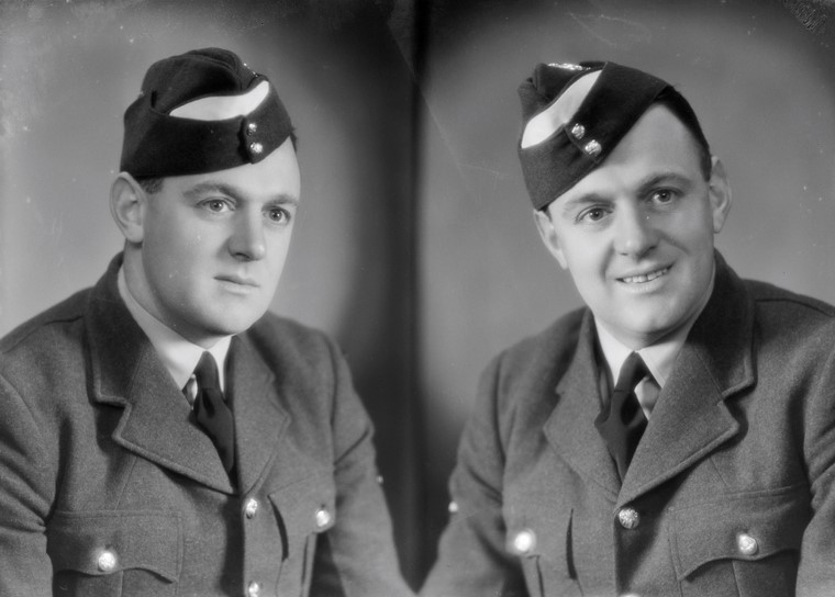 Arthur Howlett SW1944 0327