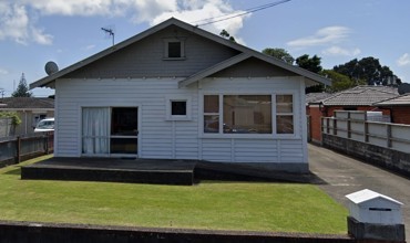 11 Clemow Rd