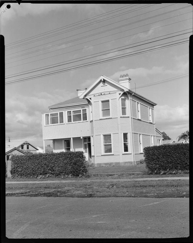 Catholic Parish House WD.060194