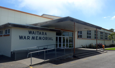 Waitara War Memorial Hall exterior (2017). Photographed by Bruce Ringer courtesy of Manatū Taonga Ministry for Culture and Heritage.