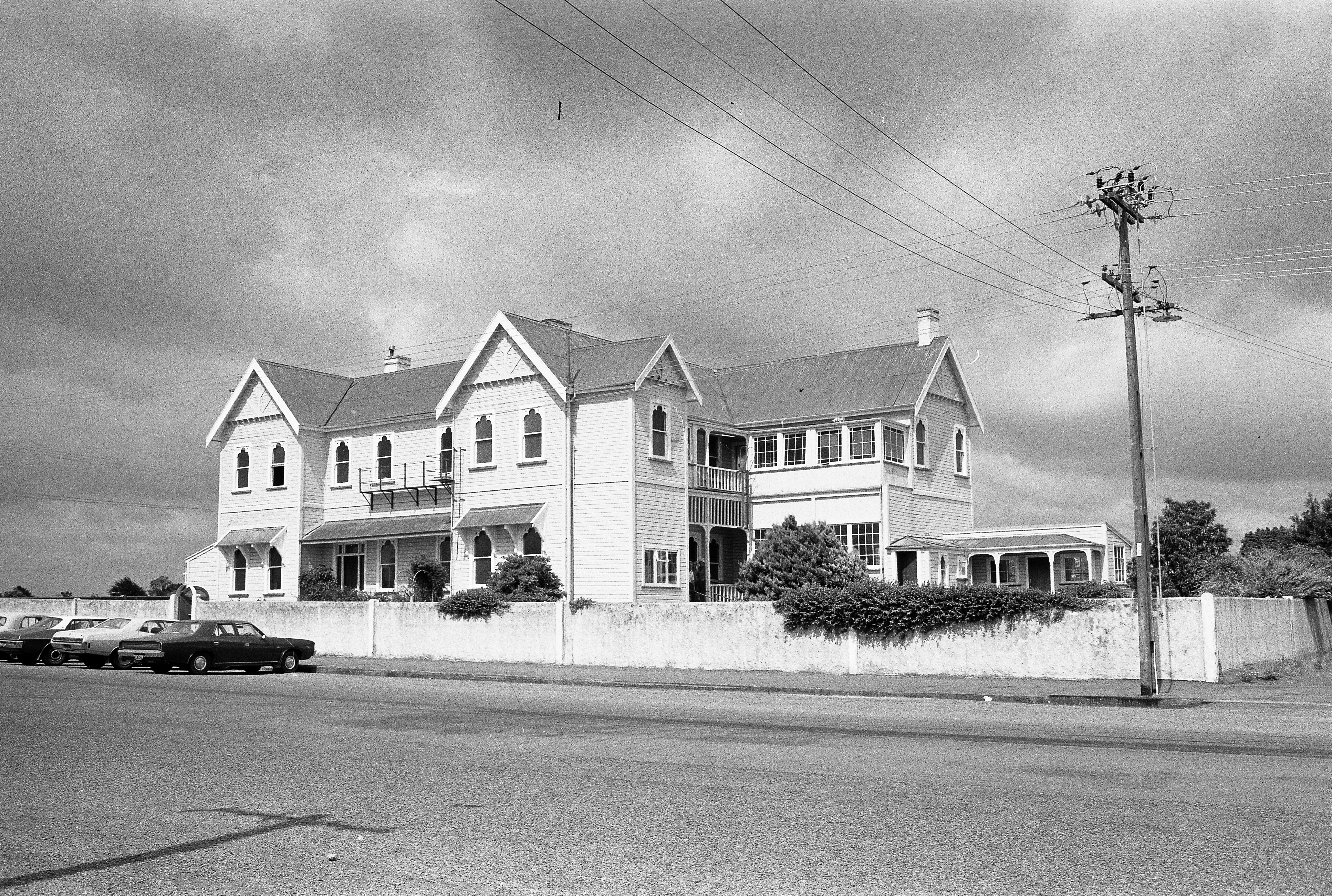 The Catholic convent on the corner of Miranda and Celia Streets (8 Feb 1978). Caleb Wyatt. Collection of Puke Ariki (PHO2012-0117).