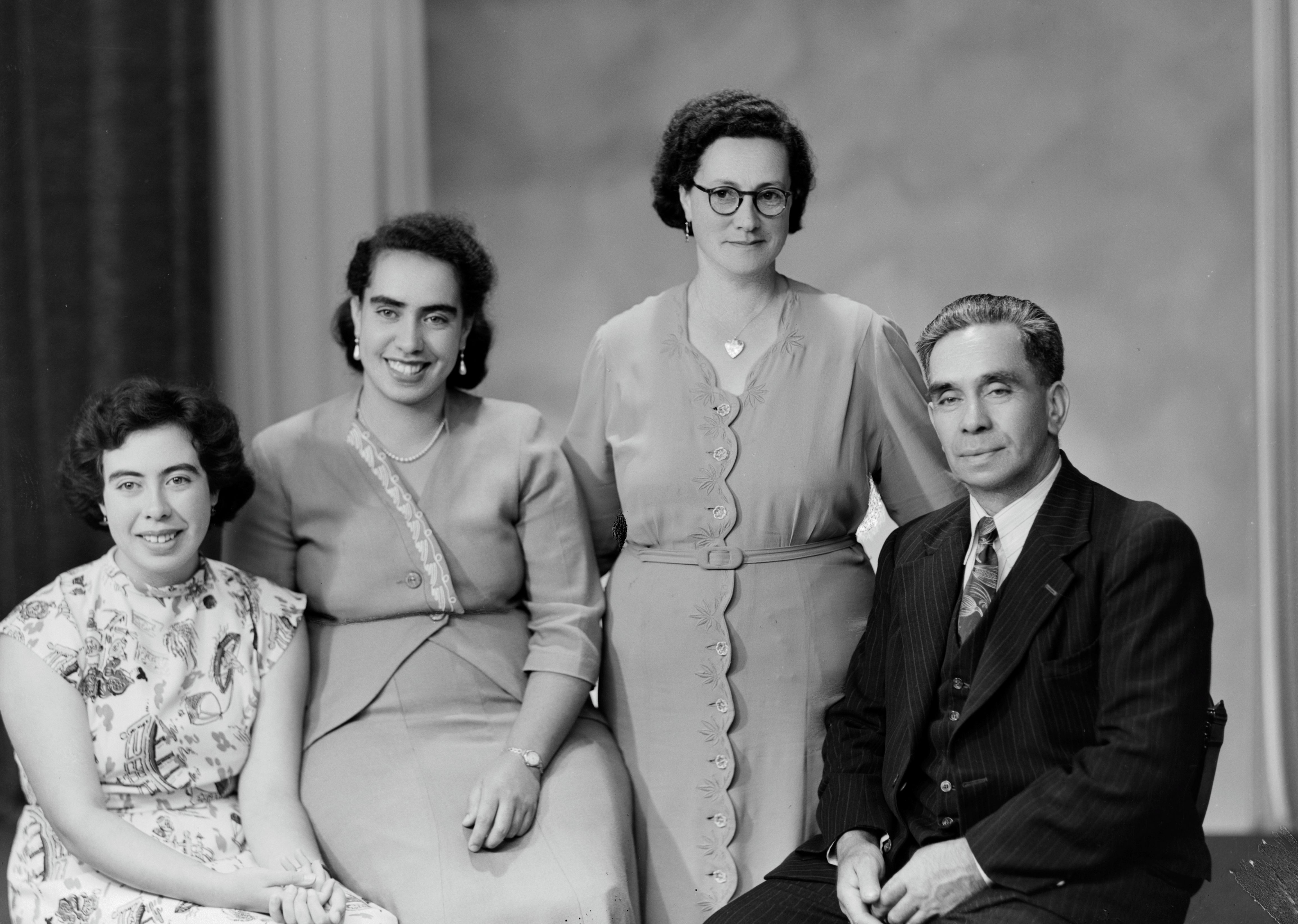 Marama Koea with her parents and younger sister (22 January 1951). Swainson's Studios. Collection of Puke Ariki (SW1951.1664).