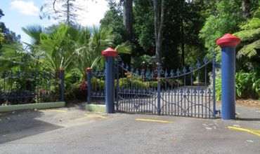 Victoria Road Entrance Gates 2019