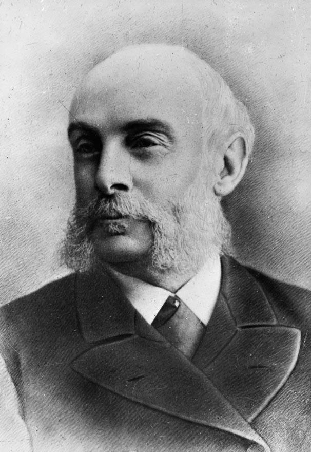 Francis Dillon Bell around 1881. Unknown Photographer. Collection of the Alexander Turnbull Library (1/2-034957-F).