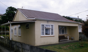 98A Young Street C1988